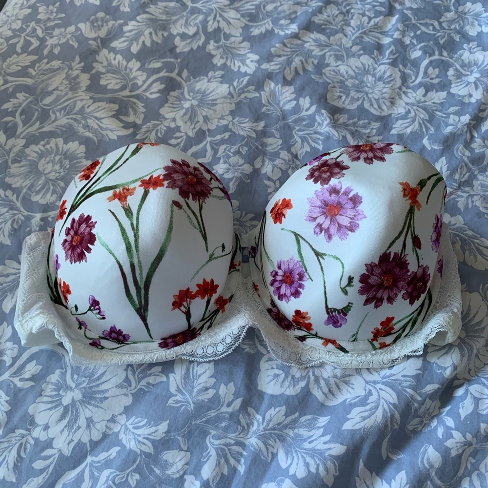 38DD strapless bra